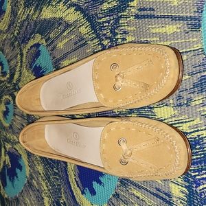 Cole Haan Evie Tassel 7.5 Narrow